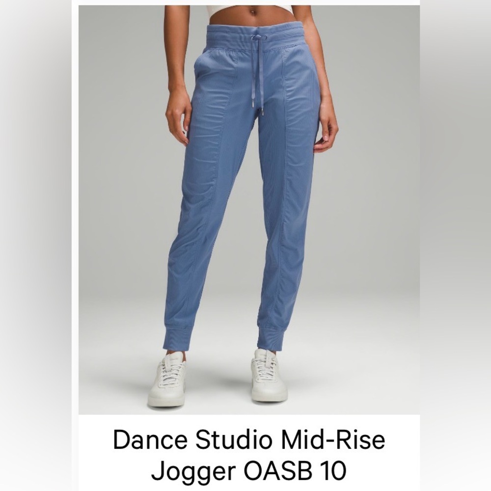 Lululemon Dance Studio Jogger Pants in Blue, Full Length/Mid Rise